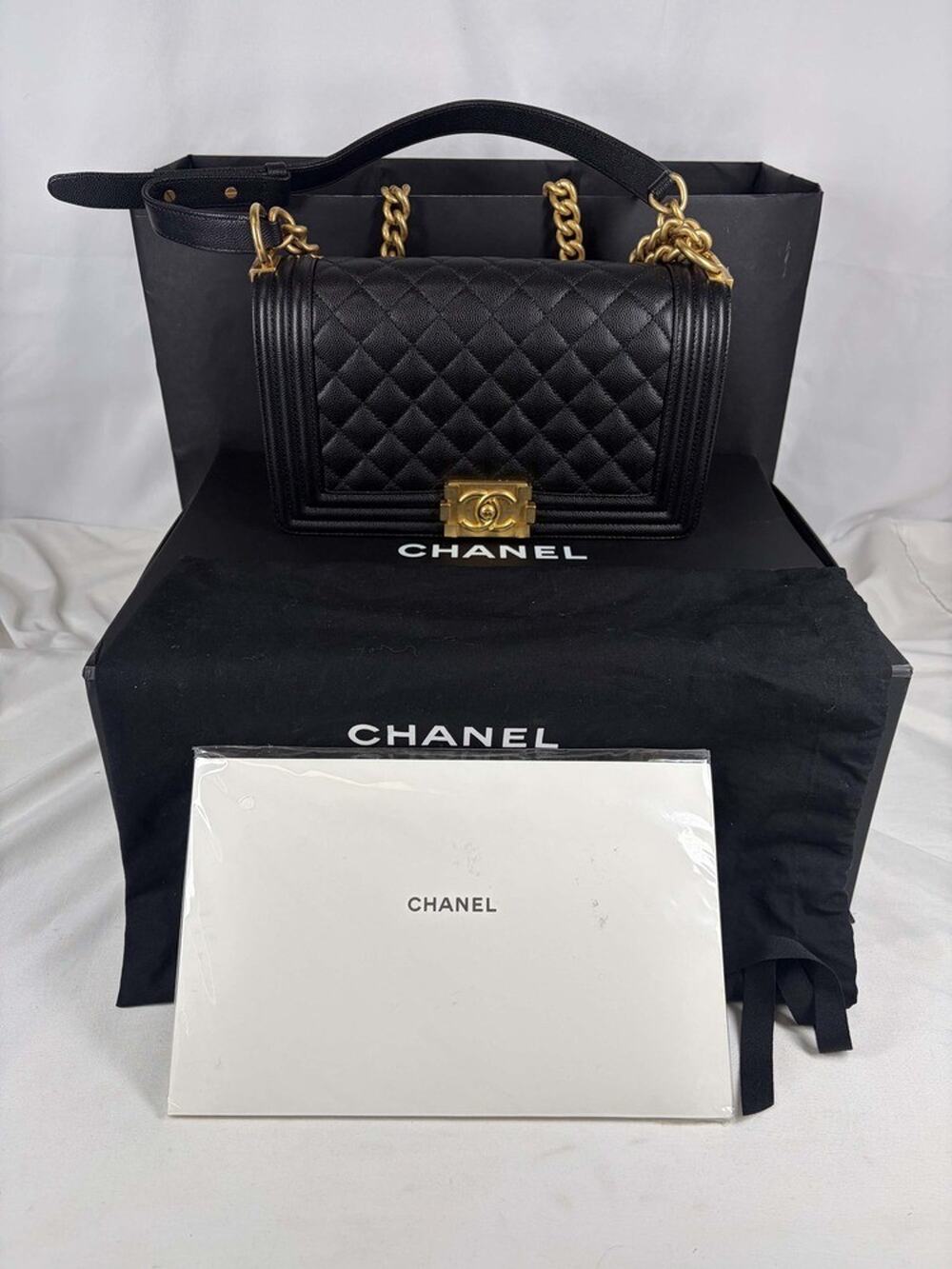 Chanel Boy Black Quilted Caviar Leather medium Boy shoulder bag SPB JA-365041